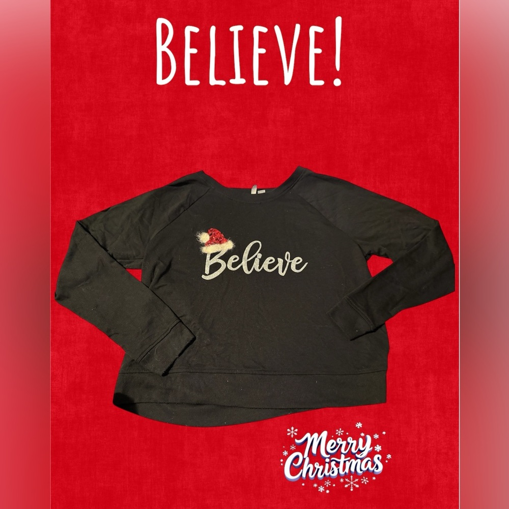 Women’s Black “Believe” Christmas Sweatshirt Size Medium Glitter & Sequin Detail